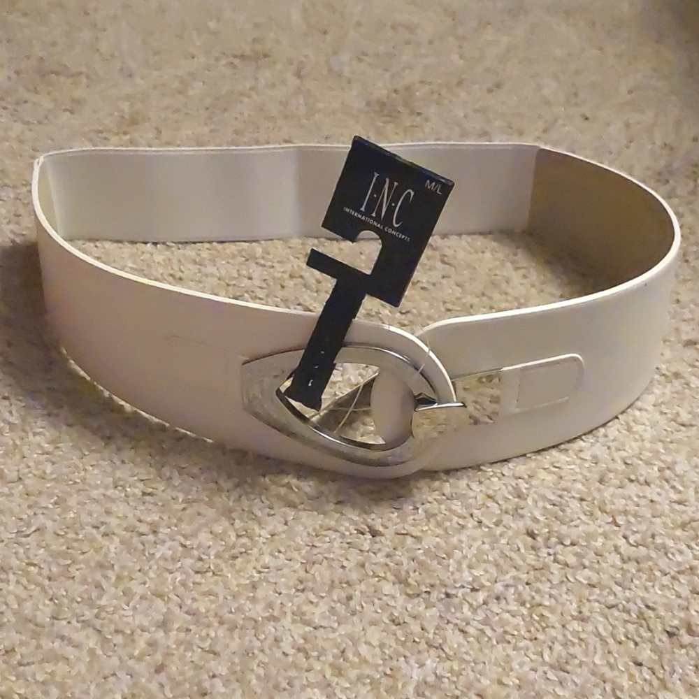 INC International Concepts White Belt Accessories, Size M/L - Picture 4 of 4